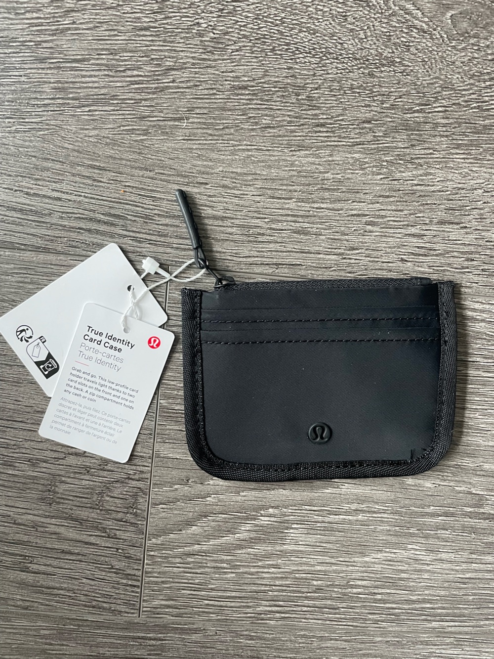 Lululemon - True Identity Card Case - NWT - Picture 2 of 8